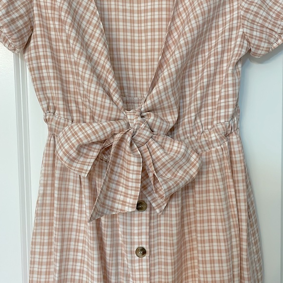 Unique Vintage Blush Plaid Maxi Dress,size L,tie front & e-waist & sleeves - Picture 3 of 10